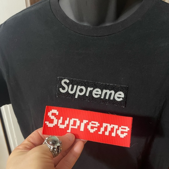 EUC Men’s Size Large Supreme Box Logo Peel-able Patch Cotton Tee In Black/Red - Picture 9 of 13